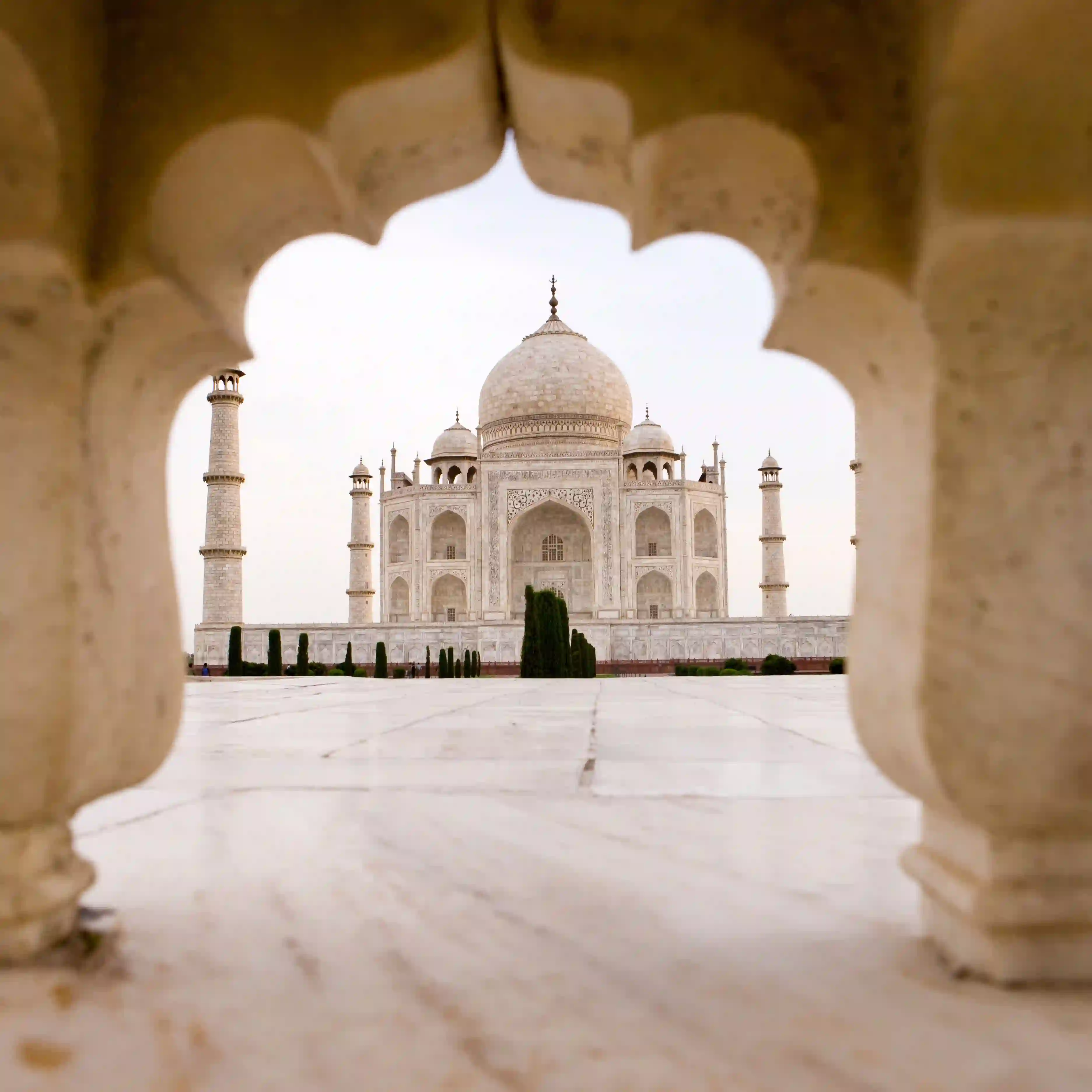 Taj Mahal tour by Gatimaan Express train from Delhi